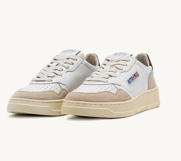 Medalist Low Suede